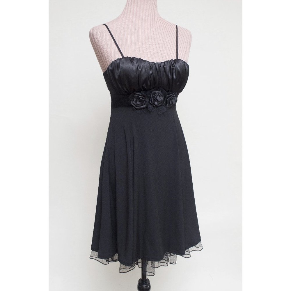 SNAP Strappy Black Cocktail Dress Size 3 Junior - Floral & Crinoline Accents NWT